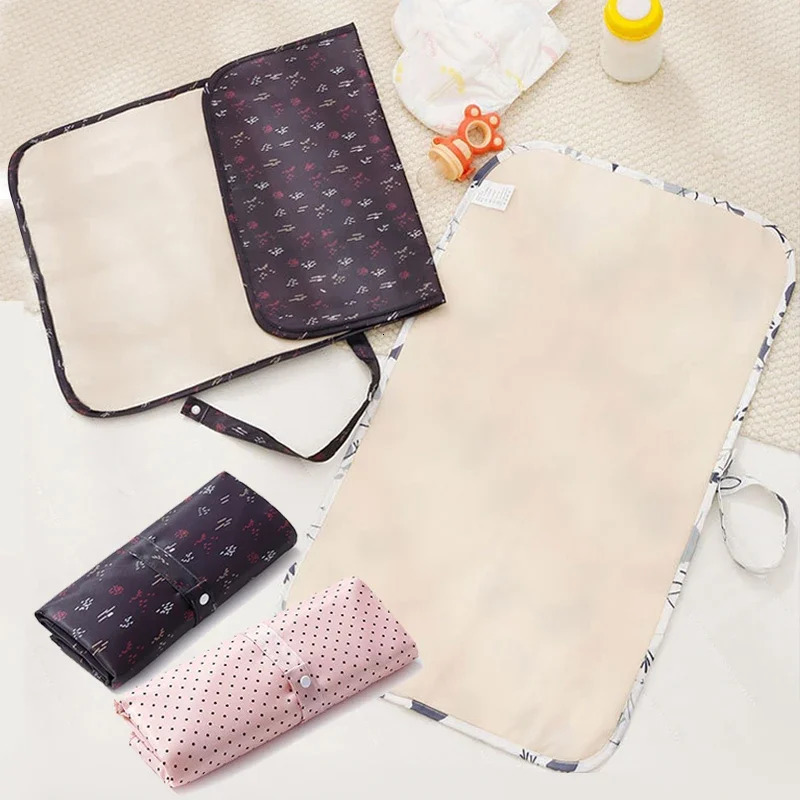 Foldable Baby Diaper Changing Pad Waterproof born Diaper Pad Portable Toddler Changing Table Durable Oxford Baby Diaper Sheet 250515
