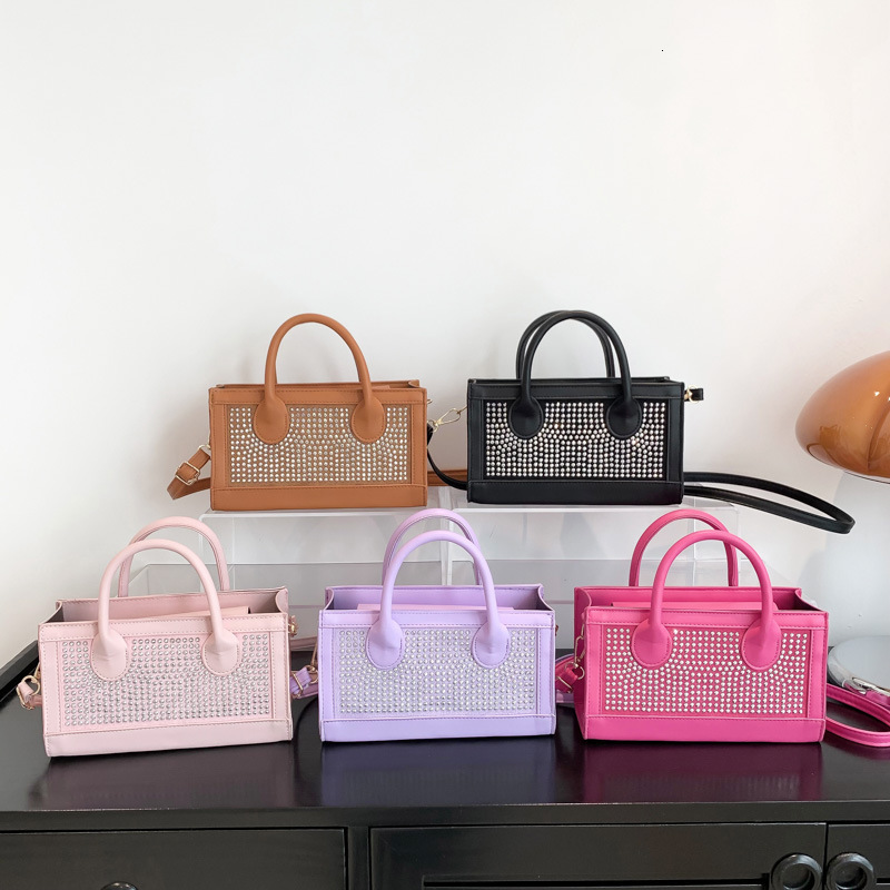 High quality Korean style women's spliced hot stamping simple handbag, fashionable single shoulder slanted small square bag, brand new free deliv