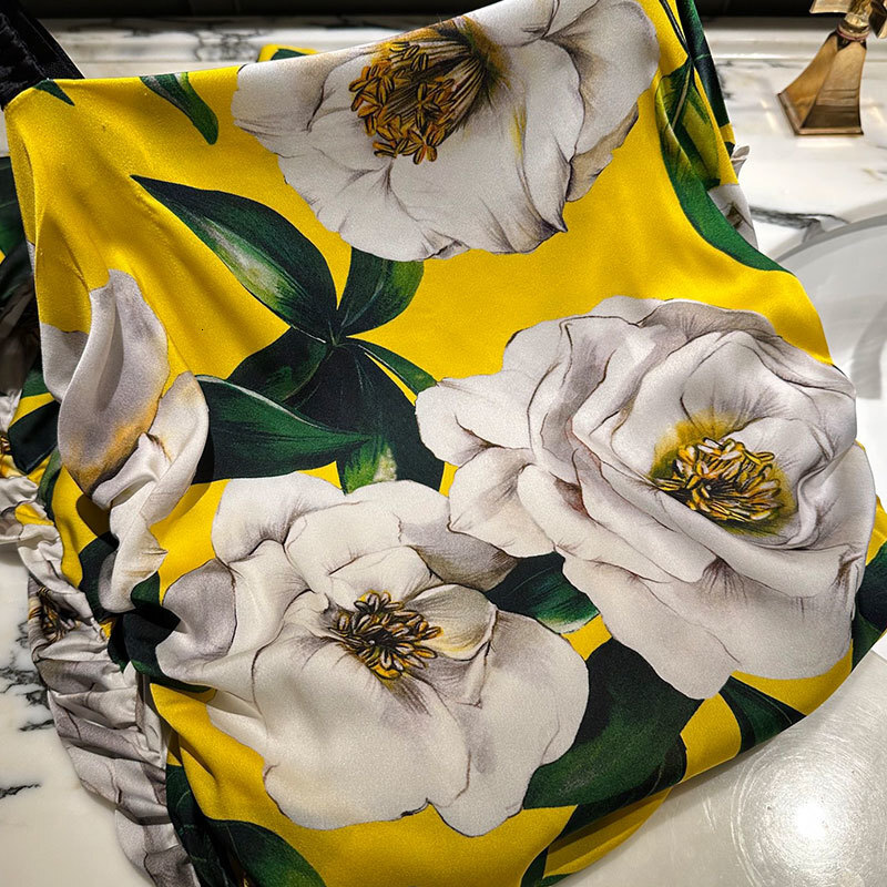 Fashion Women's Yellow Floral Print Silk Satin Dress Luxury Square Neck Pleated Strapless BodyconVestdios Sexy Fashion Vaction Style Designer Clo