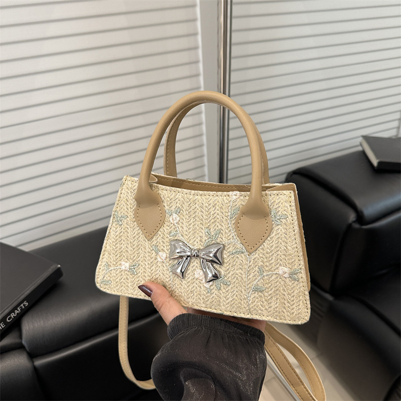 Grass Woven New Free Delivery Designer Bag Fashionable Handbag For Women 2025 New Trend Ins Single Shoulder Crossbody Bag Stylish Butterfly Bow Luxury
