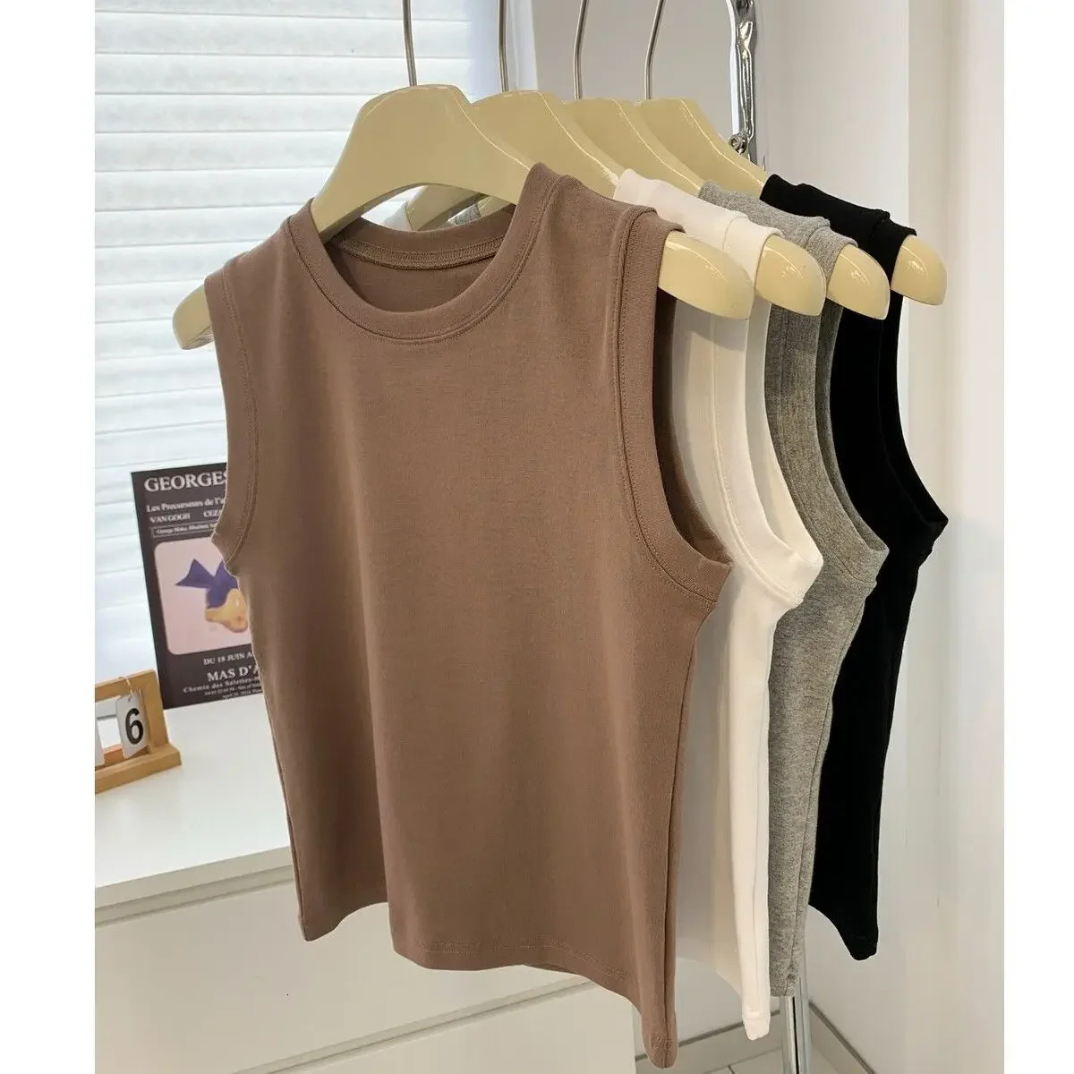 Tank Top Camisole Vest for Women Round Neck Colourful Basic Sleeveless Undershirt Cotton Tees with Coverage Side Cleavage 250515