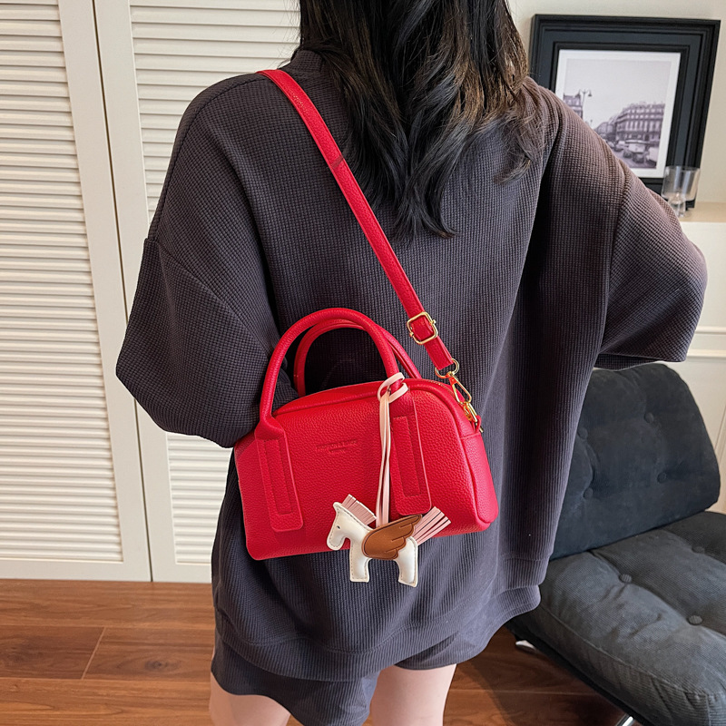 Fashion Handheld Boston for Women 2025 New Edition, Small and High Quality Texture, Versatile Single Shoulder Crossbody Bag