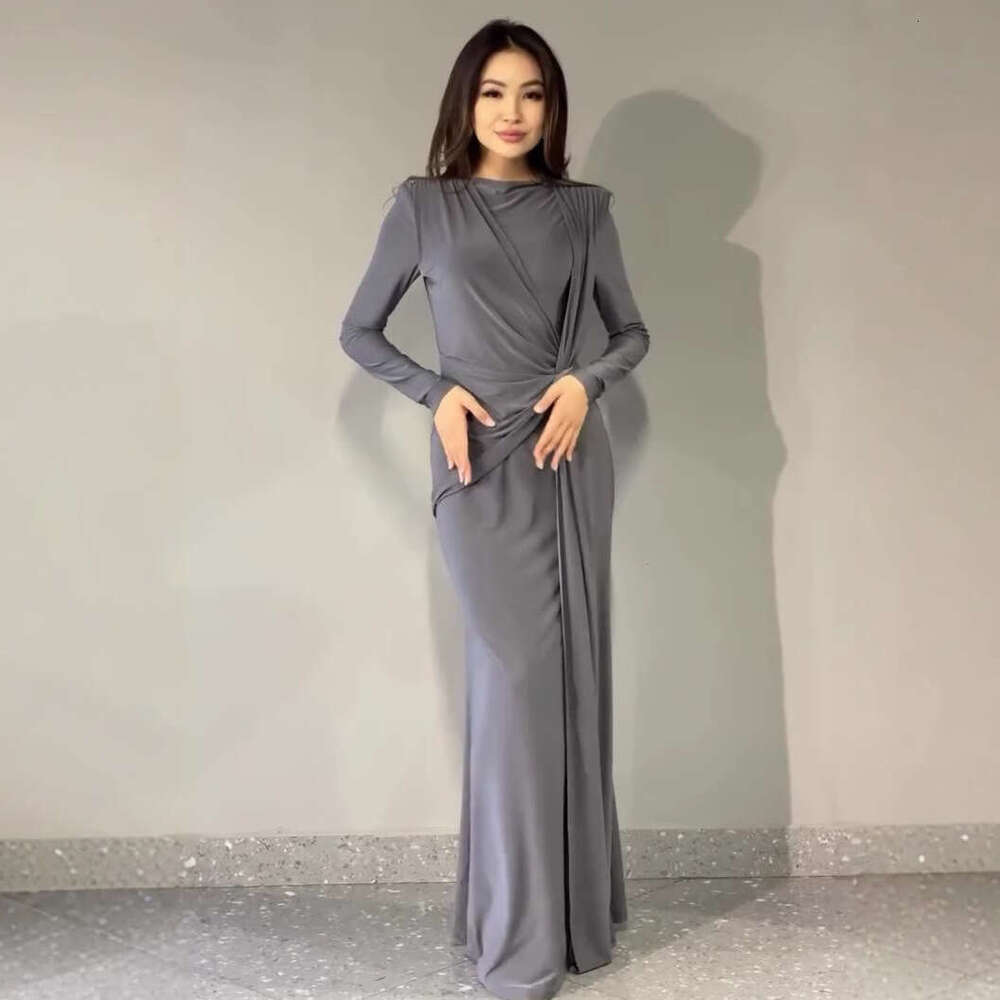 2023 autumn new round neck pleated design slim fit high waist, hip hugging long sleeved dress