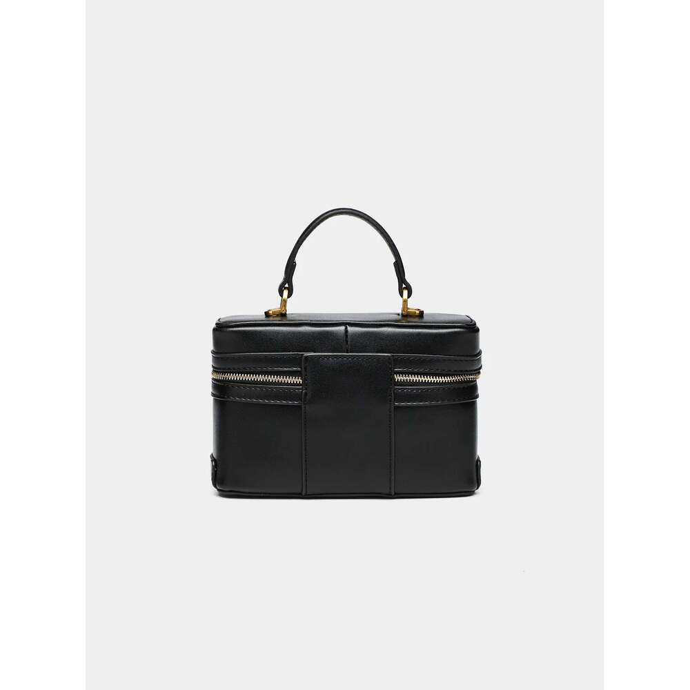 2024 Summer New All-In-One Black Single Shoulder Popular Portable Hard Fashion Small Square Bag