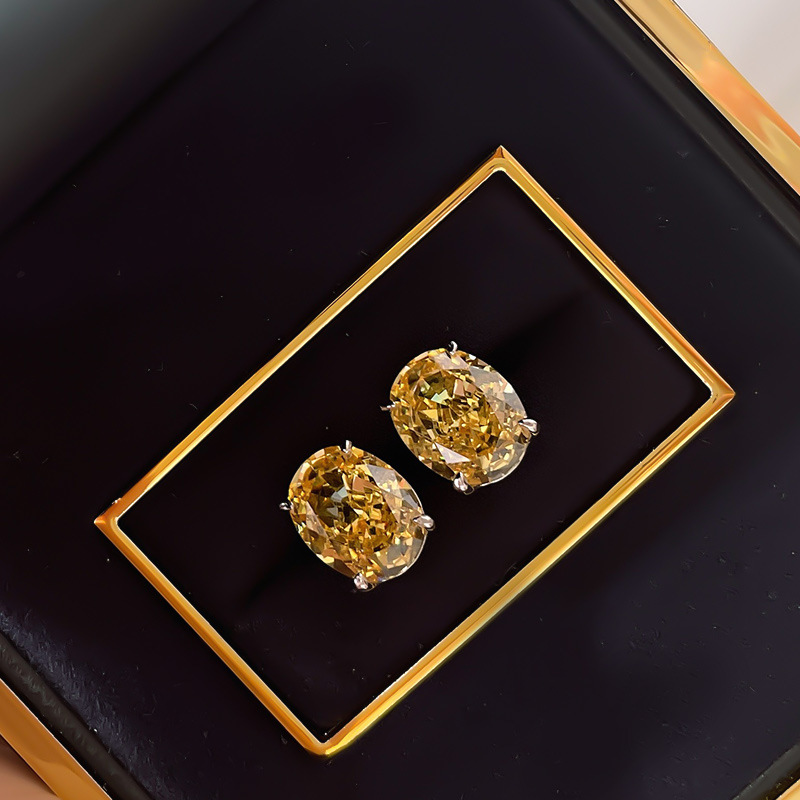 2025 Rulalei Brand Ins Top Sell Stunning Stud Earrings Luxury Jewelry Genuine 100% 925 Sterling Silver Lab Moissanite Diamond High Quality Women Weddi