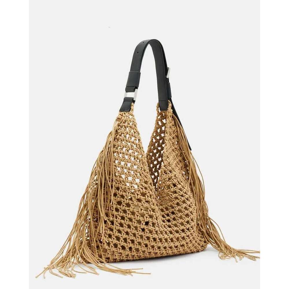 Handmade Cotton Rope Woven Large Capacity Beach Bag Outdoor Commuter Tote Designer Inspired Lightweight Purse
