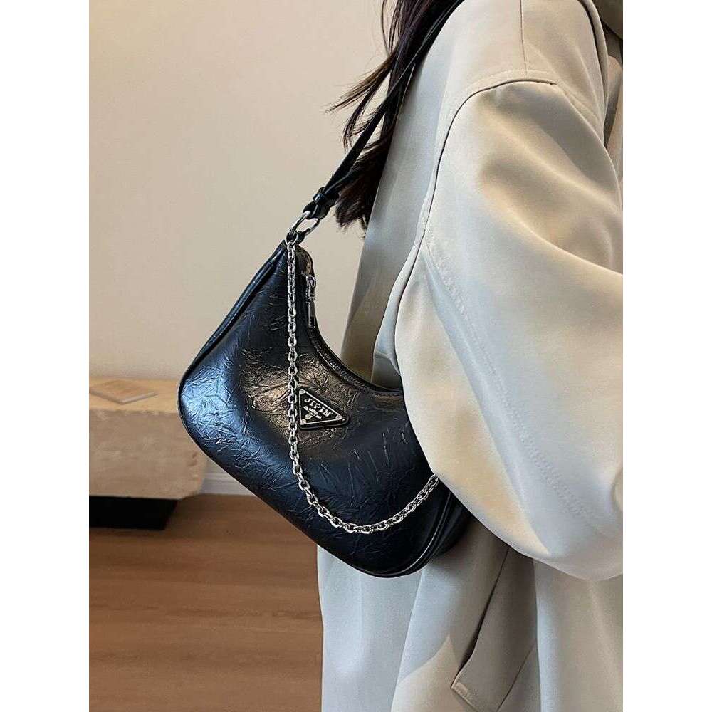 Internet celebrity high-end handbag for women 2025 new autumn and winter popular versatile crossbody bag niche single shoulder