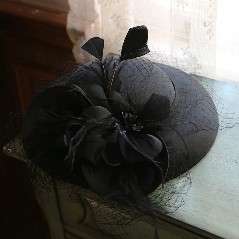 Elegant Women chic Large Brim Sinamay Flower Fascinator Hat Cocktail Wedding Party Church Headpiece Headwear Hair Accessories 250514