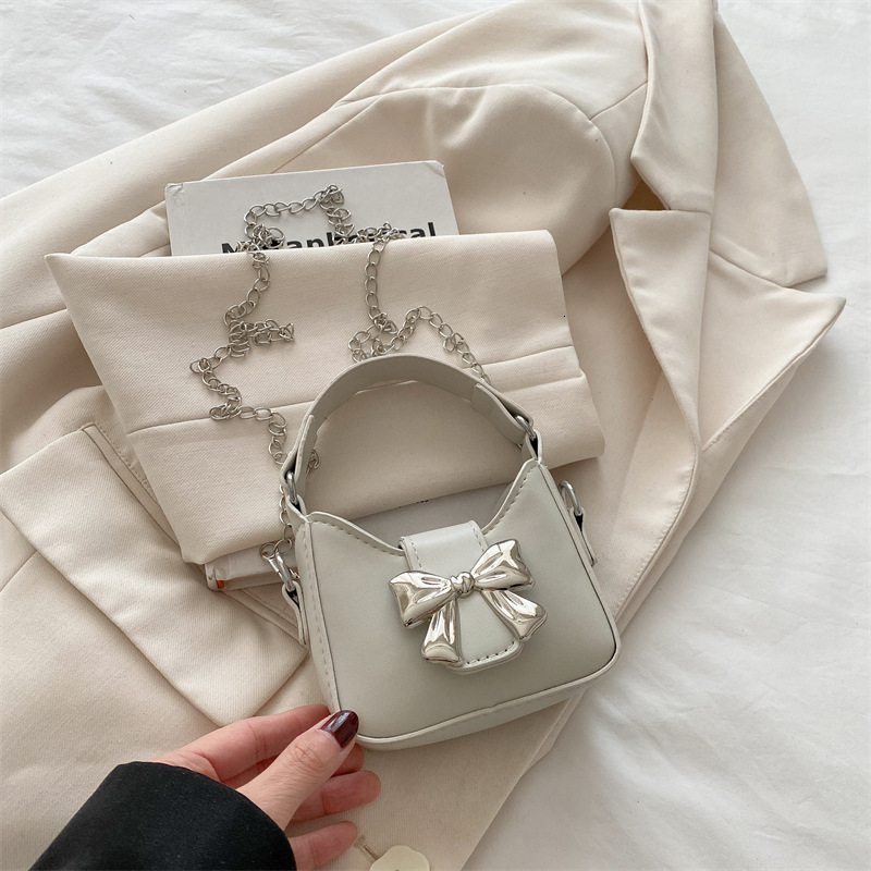 New Children's Bag Luxury Bag Candy Colored Bow Mini Handbag Girls' New Free Delivery Designer Bag Parentchild Chain Crossbody Bag Mouth Red