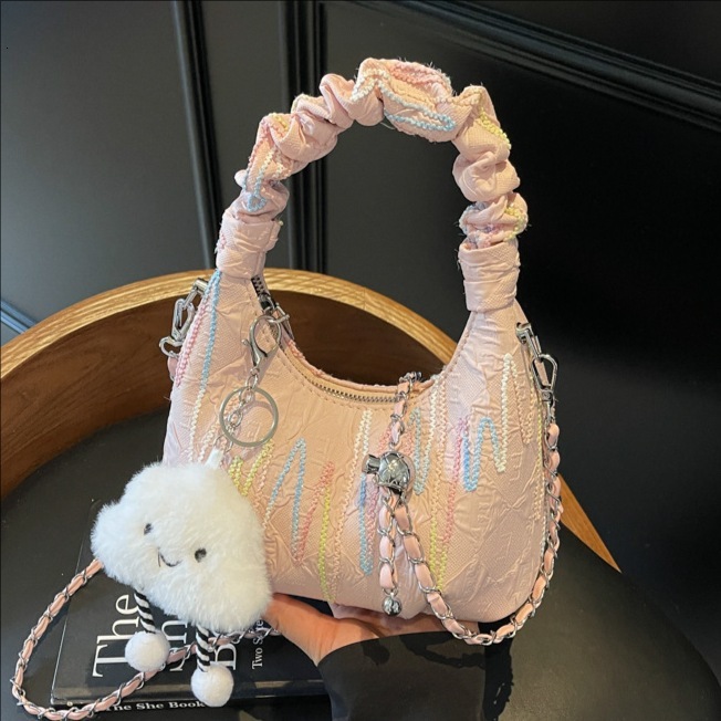 2025 Summer New Fashionable and Versatile Casual Trendy Wrinkled Handbag Women, Simple Commuter Single Shoulder Crossbody Bag for Women