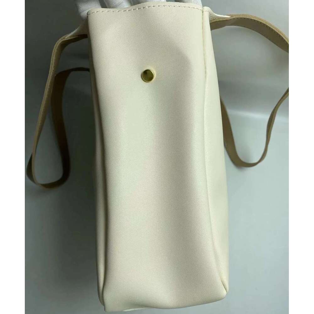 High End PU 2024 New Fashionable College Student Stylish Shoulder Large Capacity Versatile Commuting Tote Bag