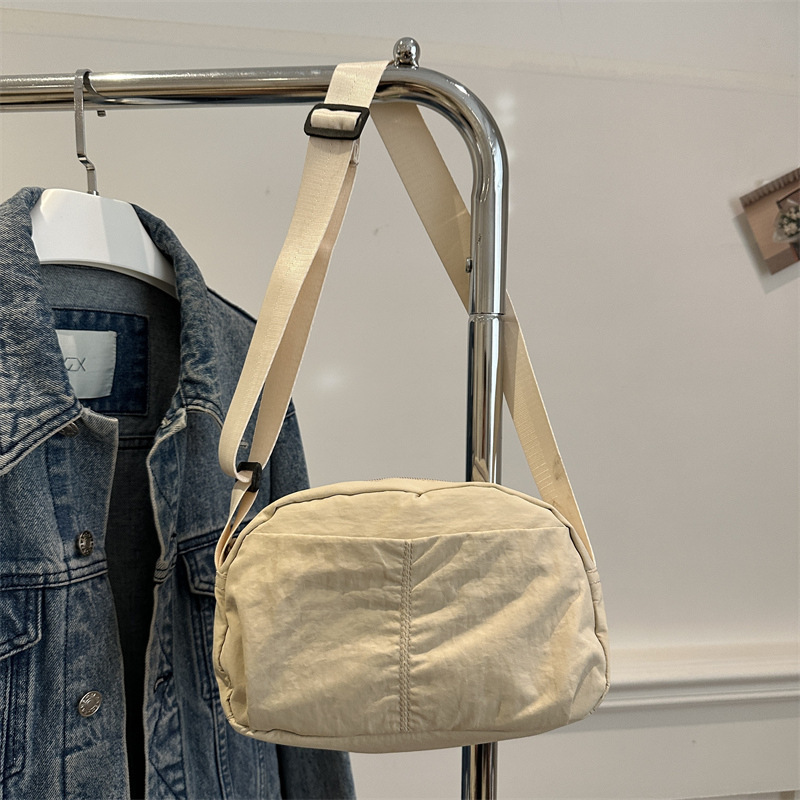 Free Delivery Designer Bag Nylon Crossbody New 2025 Women's Casual Shoulder Lightweight Large Capacity Small Cloth Luxury Bag