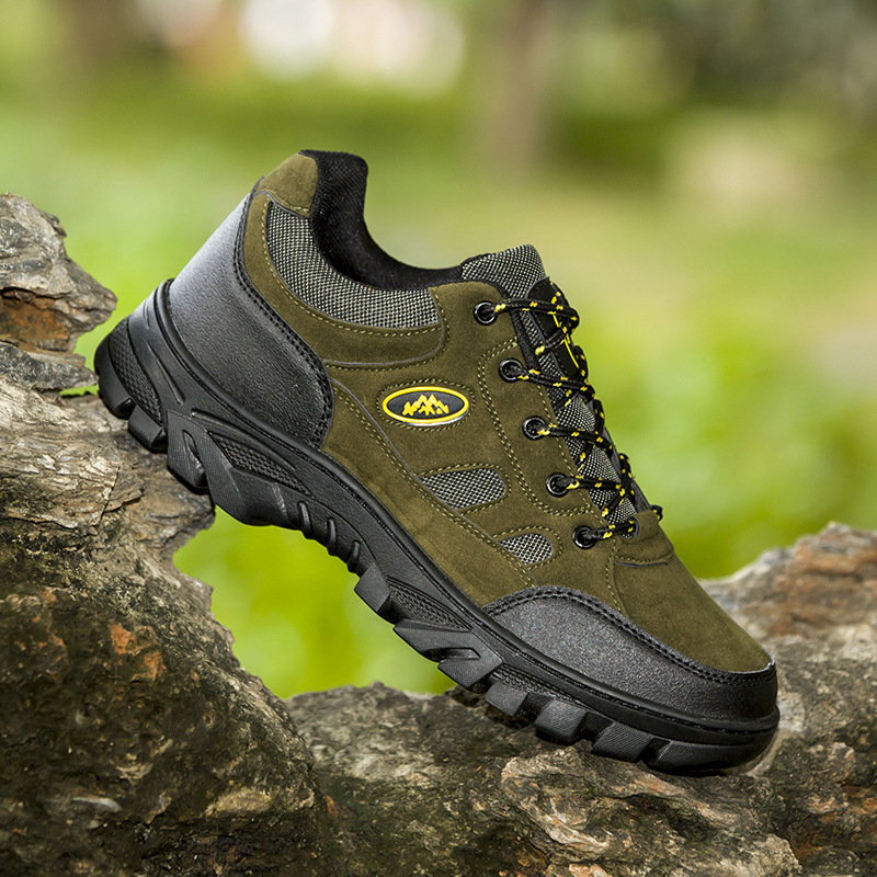 Spring and Autumn plus size men's outdoor hiking 2025 new style lace up cold adhesive anti splash leather fashionable workwear shoes