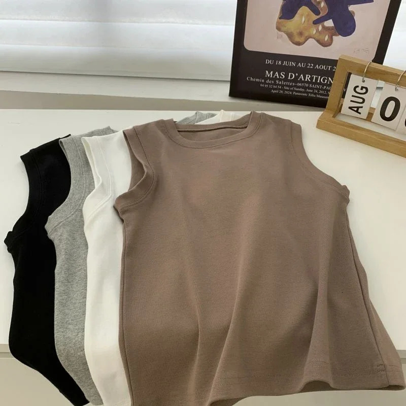 Tank Top Camisole Vest for Women Round Neck Colourful Basic Sleeveless Undershirt Cotton Tees with Coverage Side Cleavage 250515