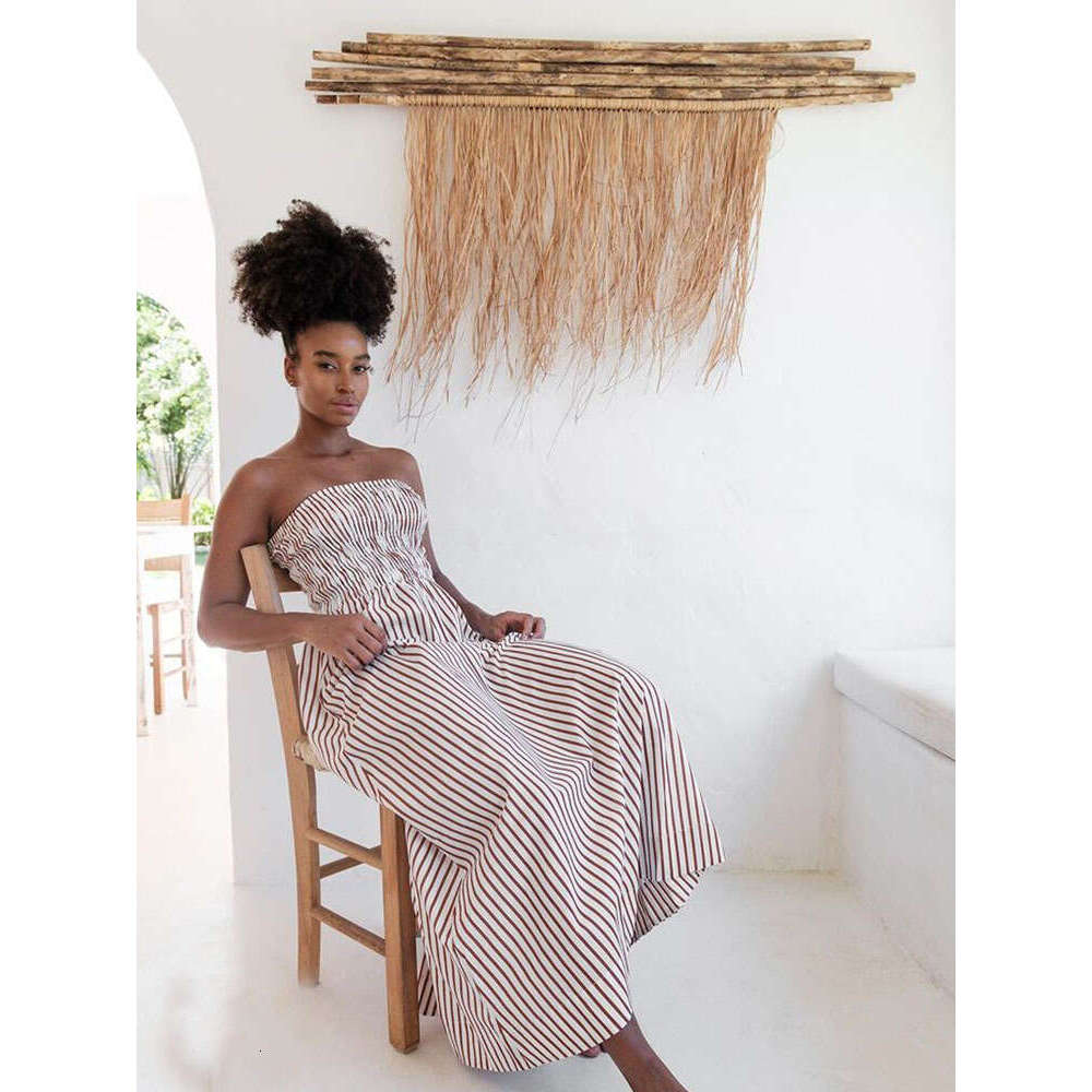 White Dress Maxi Dress 2024 Summer New Bra No Back Elegant Women's Dress With Embracing Craftsmanship KQ
