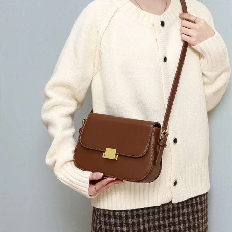 New Genuine Leather Women's Crossbody 2025 Fashion Shoulder Korean Style Ladies Underarm Commuter Shopping Bag