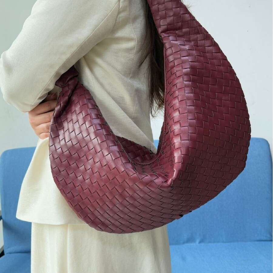 Large Capacity Crossbody Dumpling Hot Selling Woven Fashionable Hand-Held Cloud Knot Single Shoulder Armpit Bag