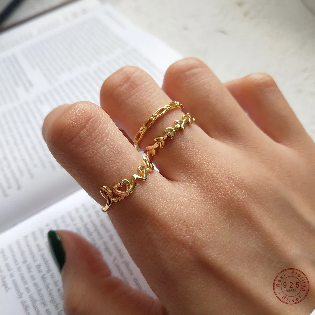 925 Sterling Silver Korean Version Simple LOVE Leaf Ring Women Small Cute Proposal Party Jewelry Girlfriend Gift 250515