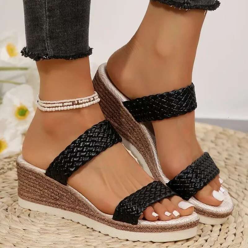 2025 New Slides Comfortable Lightweight Wedge Sandals Summer Fashion Platform Casual Ladies Slippers Shoes for Women