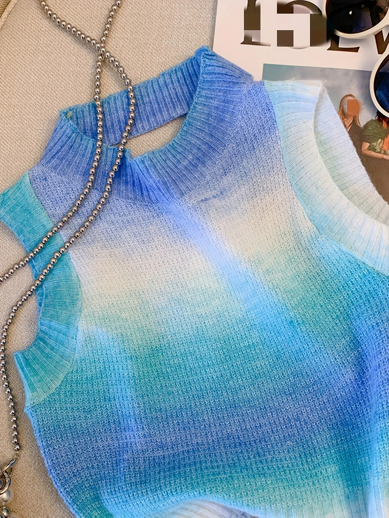 Thin Womens Tie Dye Backless Sweater Vest Sexy Sleeveless Top with Crew Neck for Fashionable Layering Mini Crop Outfits 250506