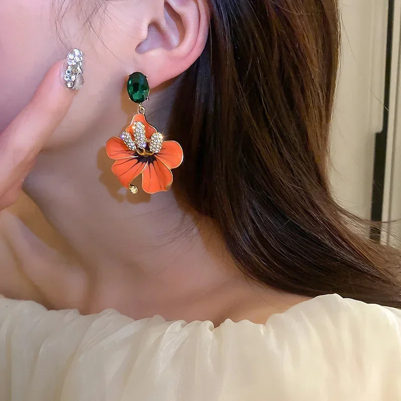 Korean style Orange Enamel Flowers Drop Earrings for Women Girls Green Crystal Dangle Earrings Party Jewelry 250515