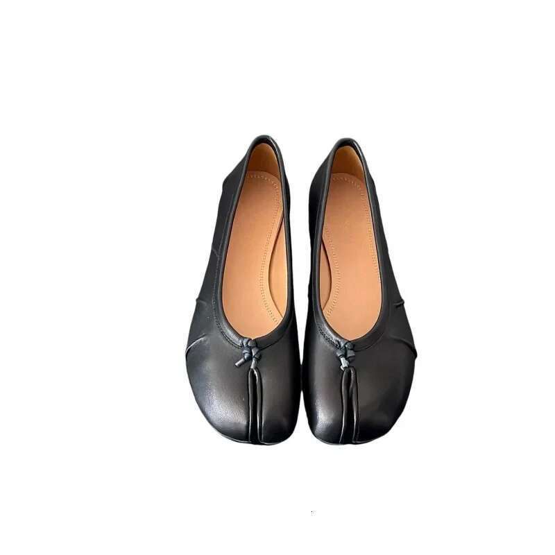 Migua Flat Ballet Slippers Tabi Toe-shaped Single Pig Hoof Shoes Summer-ready Sheepskin Insoles Niche Style