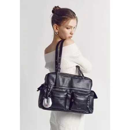 Stylish saddle bag with mtiple celebrities Z250516
