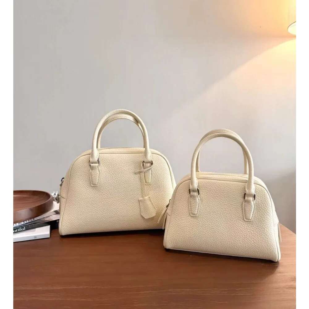 High Quality Designer Bags New First-Layer Cowhide Bowling Minimalist High-Quality Handbag Retro Boston Crossbody Shoulder Bag Women Luxury Bag