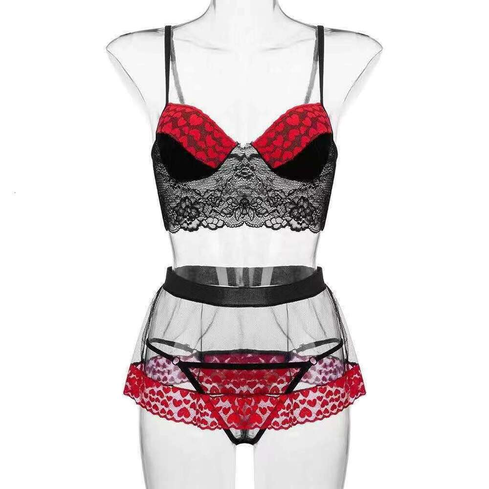 Patent Leather Sexy Lingerie Instagram Bra With Chest Pad Lace Lace Set Skirt Fun And Sexy Lingerie KQ