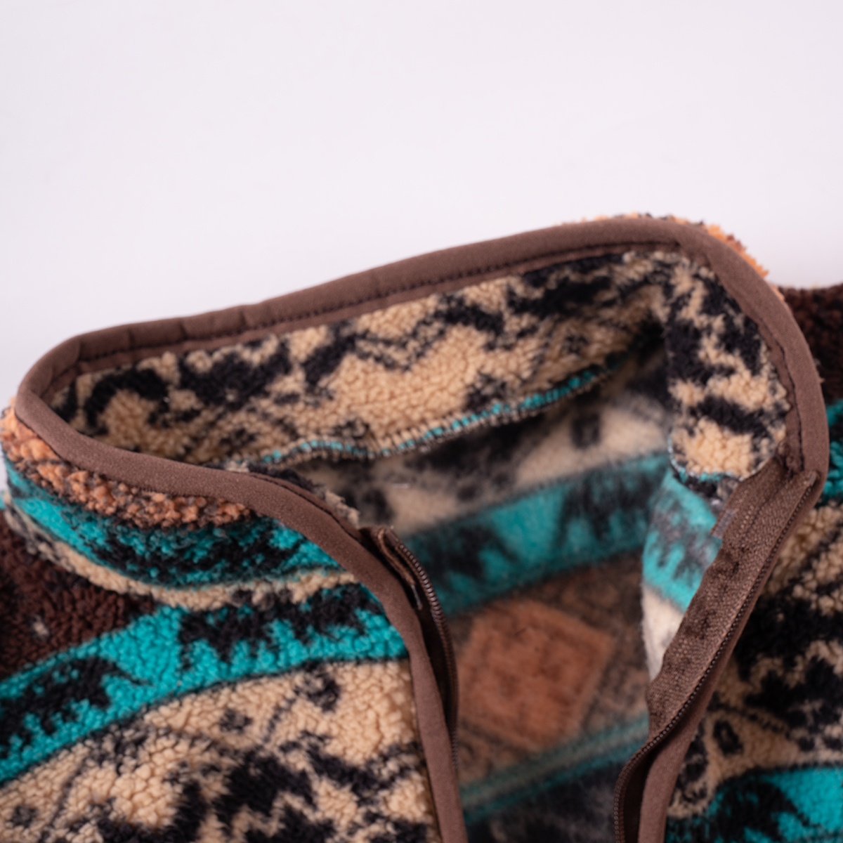 Baby Fall/Winter Zipper Jacket is designed in vintage ethnic style, loose fit, thickened and warm, perfect for daily cozy wear in fall and winter seas
