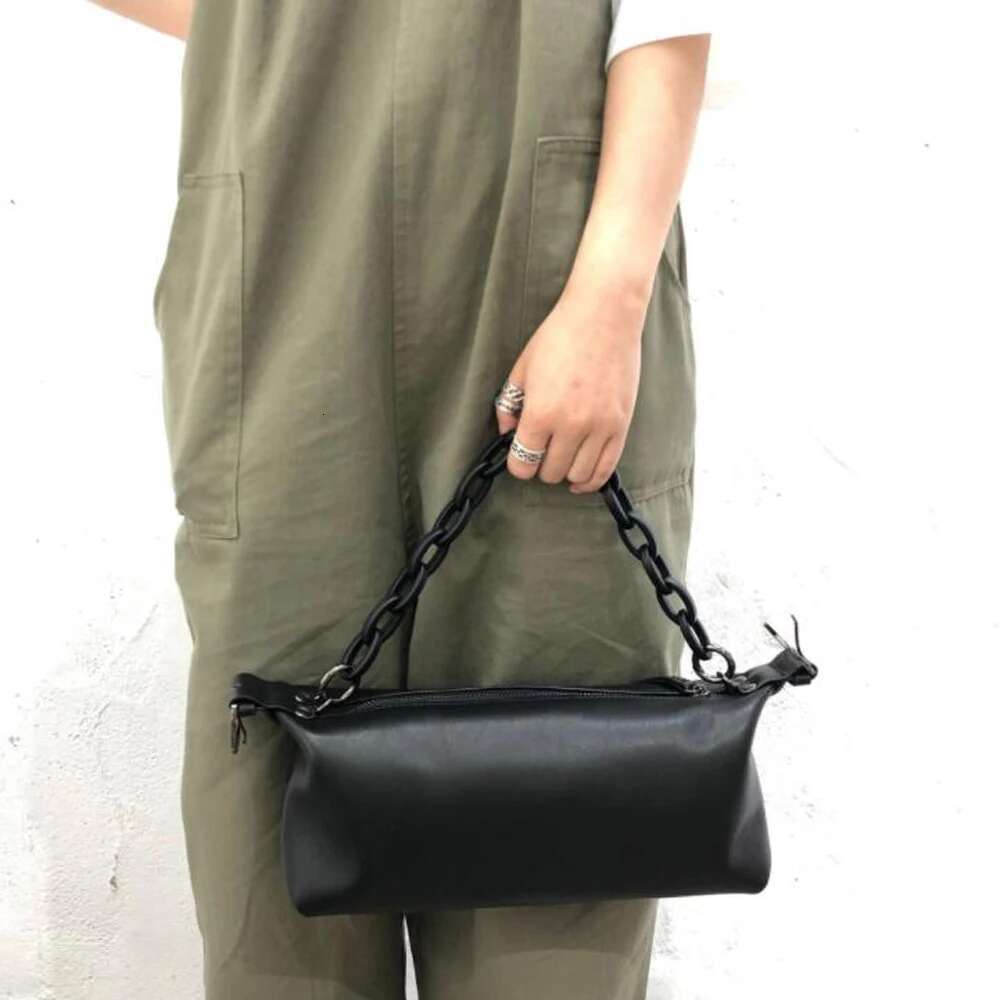 Ladies Fashion Cow Skin Handbag Genuine Leather Purse Brand Cowhide Messenger Bag with Chain