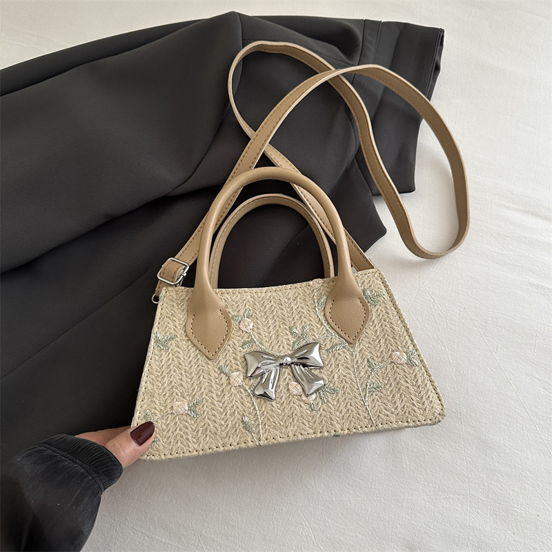 Grass Woven New Free Delivery Designer Bag Fashionable Handbag For Women 2025 New Trend Ins Single Shoulder Crossbody Bag Stylish Butterfly Bow Luxury