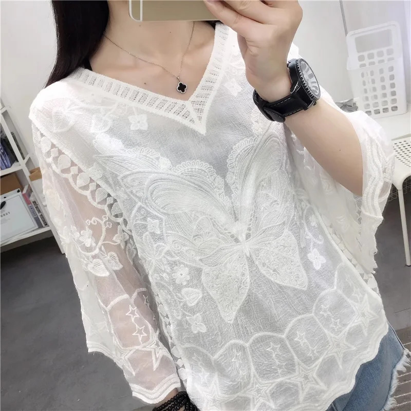 Spring Summer Fashion White Vneck Baty Sleeve Womens Blouse Casual Loose Pullover Sweet ed Lace Lady Tops MS16 250515