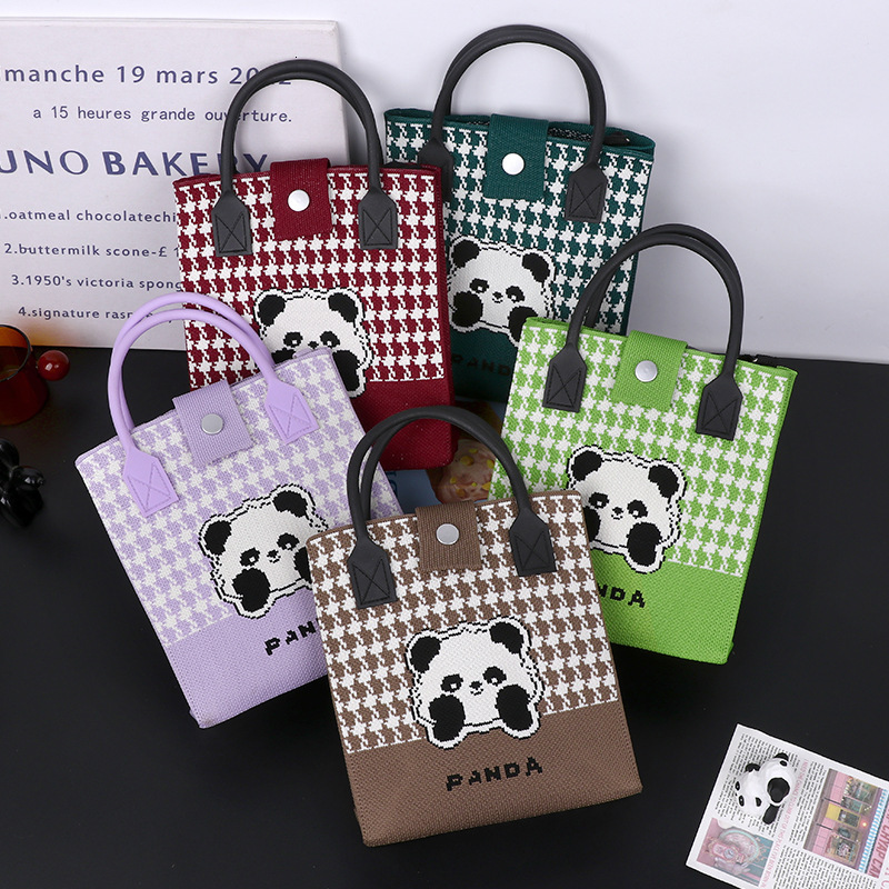 High quality casual soft rubber handle cute panda Chinese style fashionable handbag multifunctional, can be hung on a large tote bag, brand new free d