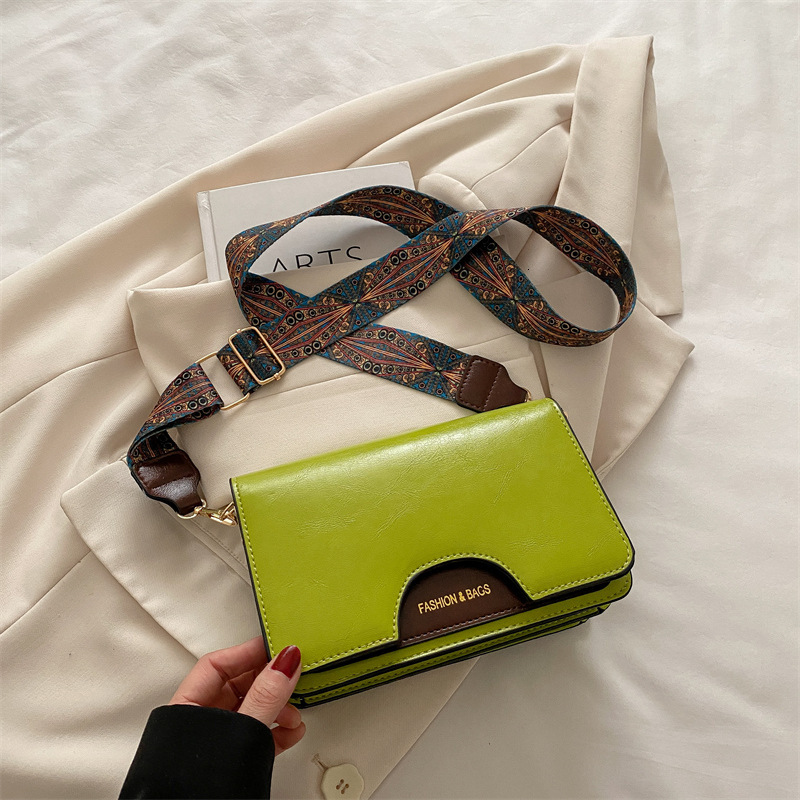 Simple Temperament Wide Strap Single Shoulder Crossbody Bag 2025 Spring And Summer New Versatile New Free Luxury Bag Delivery Designer Bag Ins This Ye