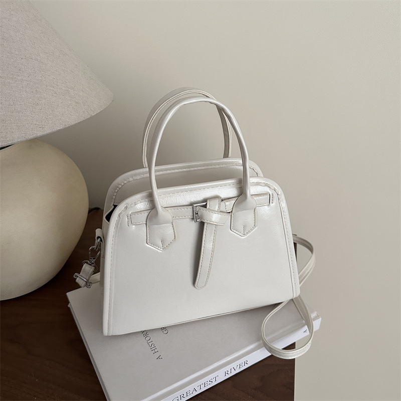Trendy Small Square New Free Delivery Designer Bag For Women 2025 New Large Luxury Bag Capacity Highend Fashion Shoulder Versatile Crossbody Shell Bag