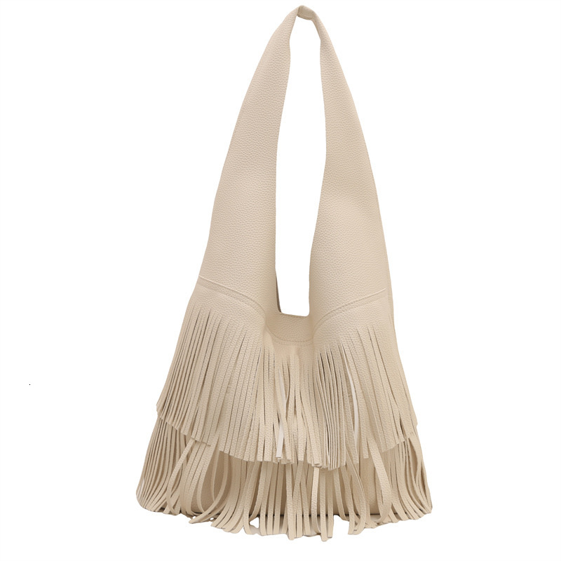 Small Niche Design Korean Fashion Tassel Personalized Shoulder For Women 2025 New Versatile New Free Delivery Designer Bag Large Luxury Bag Capacity U