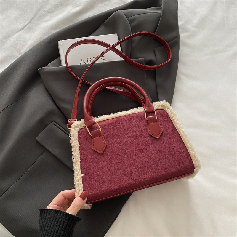 Free Delivery Designer Bag Lamb Wool Large Capacity Trendy And Fashionable Fur Shoulder Student Hand Held Tote 2025 New Women's Luxury Bag