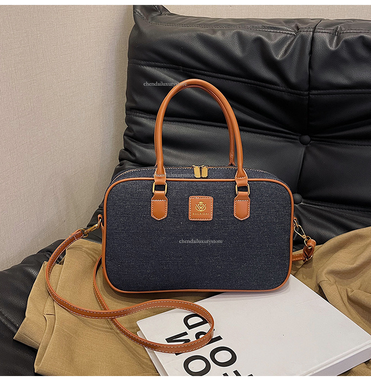 2025 Women's Premium Shoulder Bag Free Shipping Designer Bag Bridal Cowboy Splicing Comparison Crossbody Bag Phone Key Storage Small Square Bag S