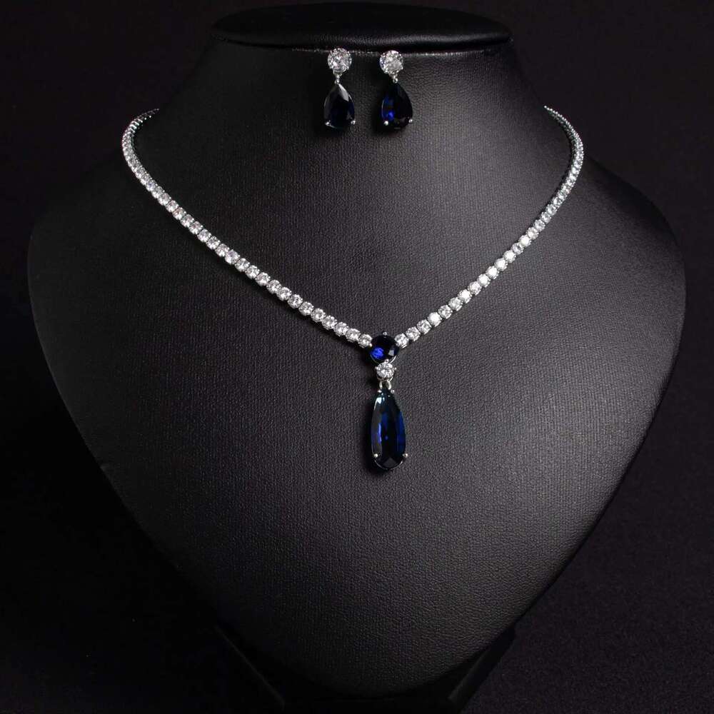 Fashionable Red Water Droplets Bride Micro Set Zircon Women's Light Design Vintage Elegant And Simple Collarbone Chain