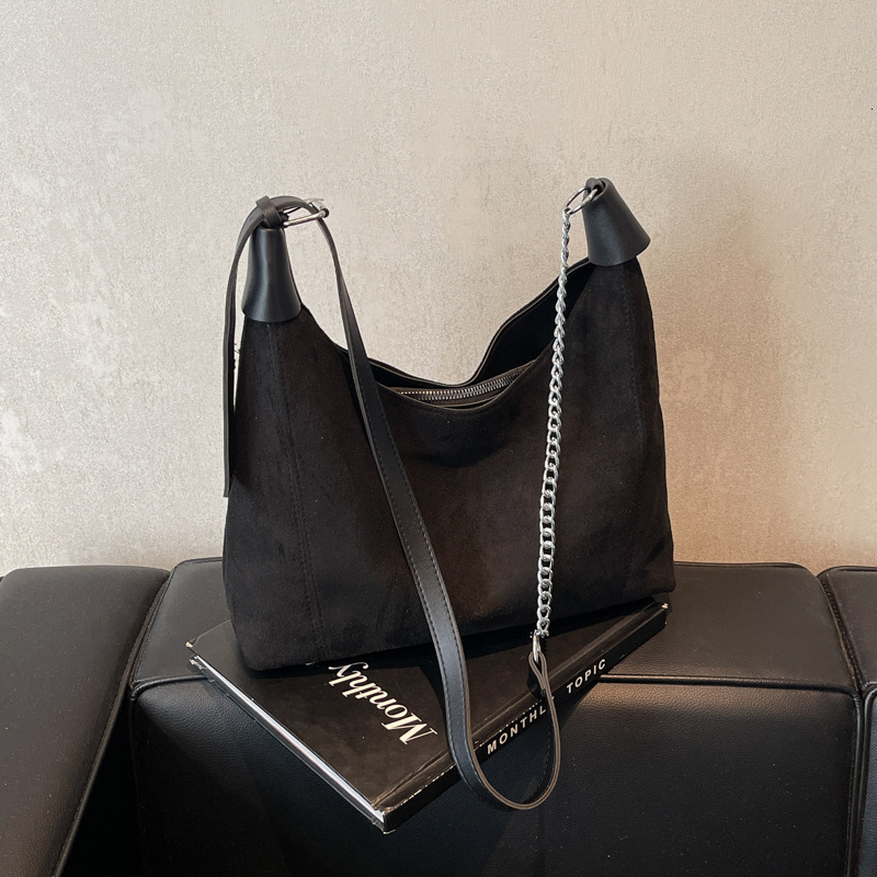 Free Delivery Designer Bag 2025 New Soft Leather Stylish Large Capacity For Women Fashionable And Personalized Casual Shoulder Crossbody Tote Luxury 0