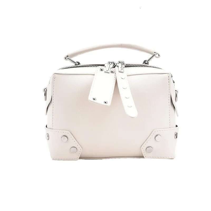 New Rivet Net Red Shoulder Fashion Solid Color Messenger Cross-Border Small Bag Women