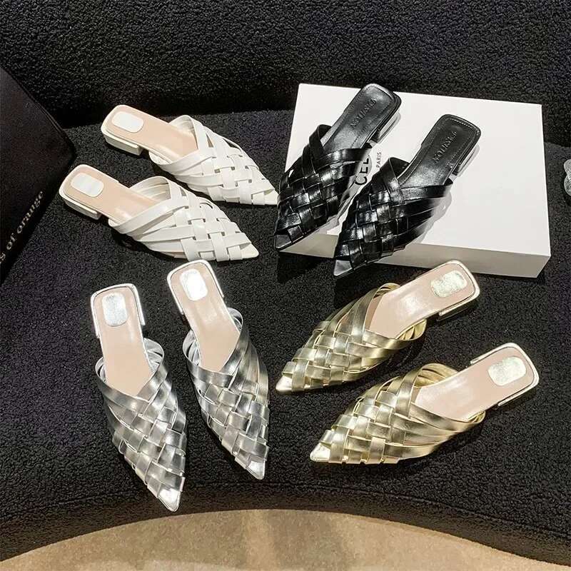 New Summer Gold Sier Low Slippers Pointed Toe Thick Heeled Gladiator Sandals Woman Brand Designer Heels Women