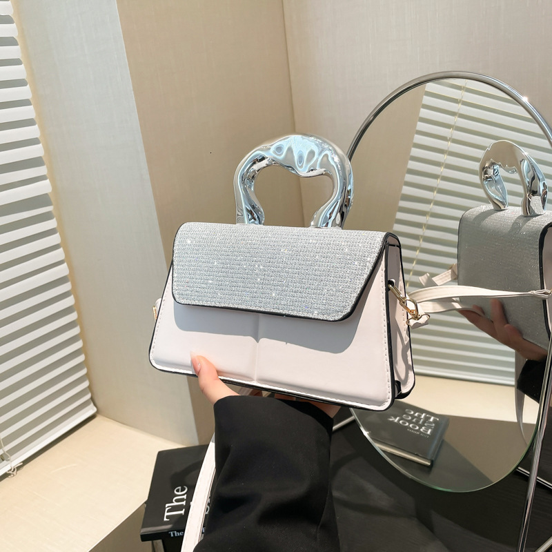 Beautiful Luxury Bag Handbag Women Western Style Crossbody Bag 2025 Casual New Free Delivery Designer Bag New Style Fashionable Simple And Trendy Hand