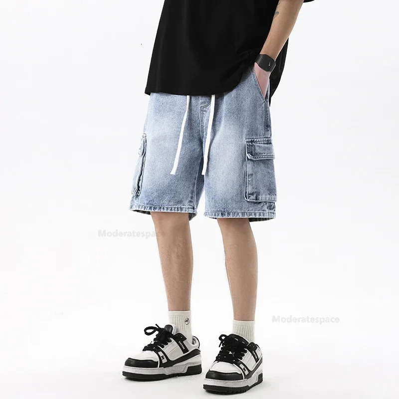 Summer Retro Fashion Denim Shorts for Men Loose Straight Leg Multipocket Short Jeans With Elastic Waist and Drawstring Male 250515