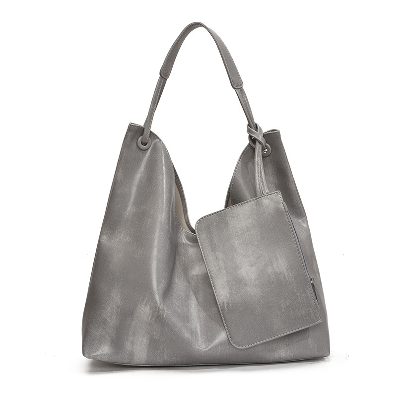 2025 Summer New Korean Trendy High Quality Texture Commuter Underarm for Women, Fashion Versatile, and Niche Design Shoulder Bag