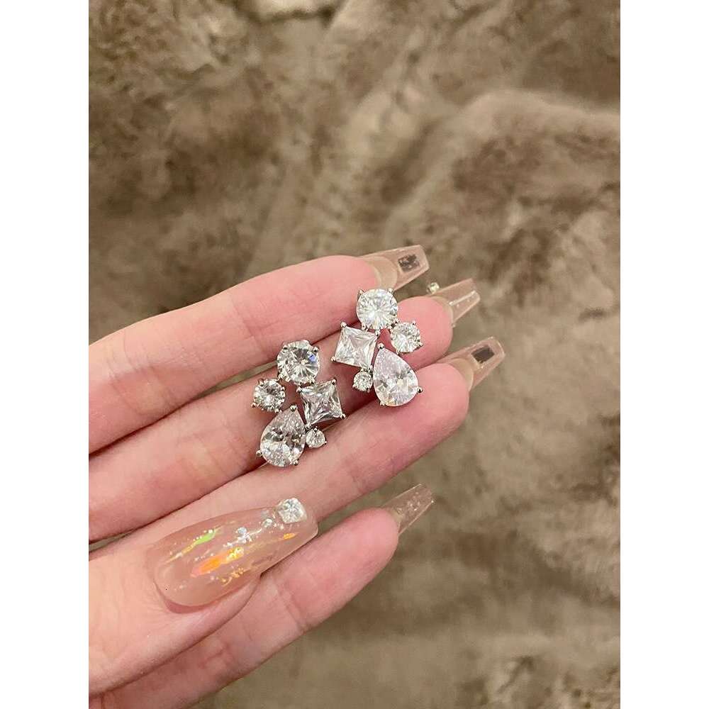 FRIDAY JEWELRY Zircon Charm Versatile High end Girl Earrings Sier Needles