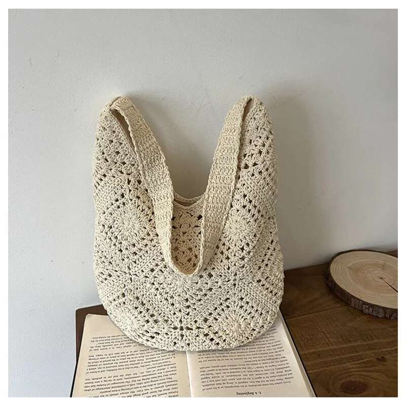 Women's Large Capacity Knitted Hollow Suower Shoulder Underarm Bag Fashion Handbag