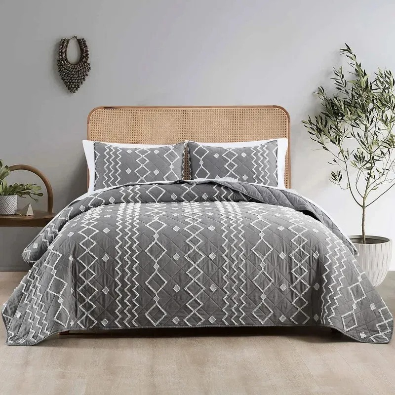 Solid Embroidered Bedspread Quilt Set 3pcs Quilted Bedding Cotton Quilts Bed Covers Pillowcase Blanket King Queen Size Coverlets 252033 TTT