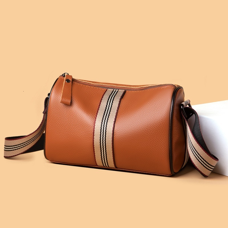 Top Quality Brand High Quality New Style Free Delivery Designer Bag Head Layer Cowhide 2024 New High-end Single Shoulder Crossbody Casual Leather Wome